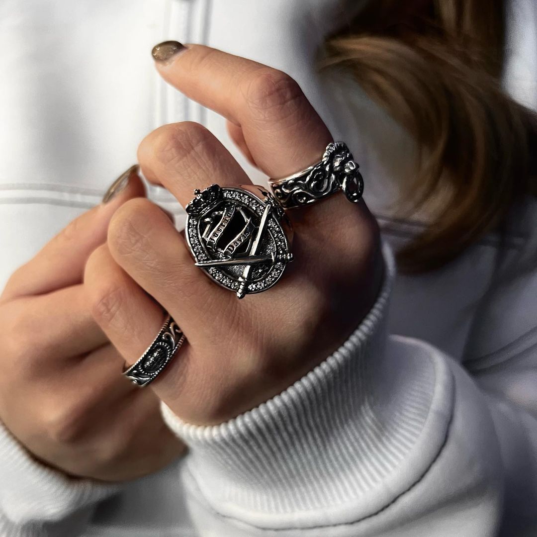 ETERNAL LOVE RING