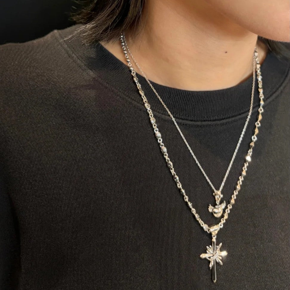 EVER-LIVELY NECKLACE