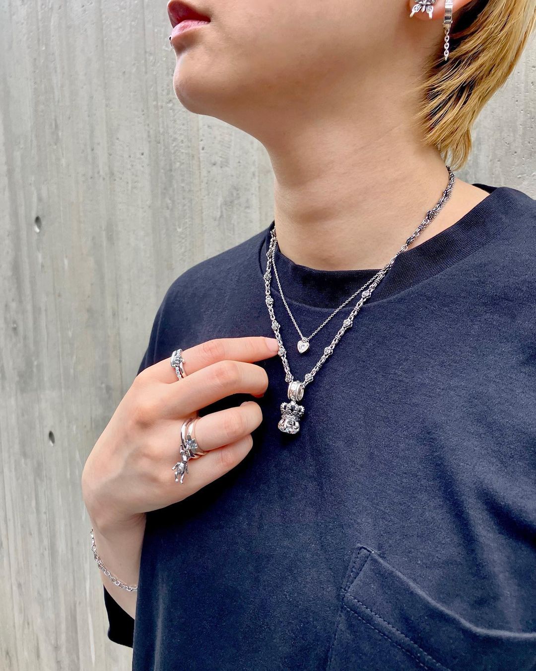 CIRCULAR CROWN RING