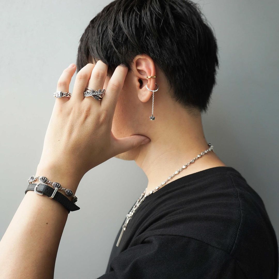 TWIST OF FATE RING