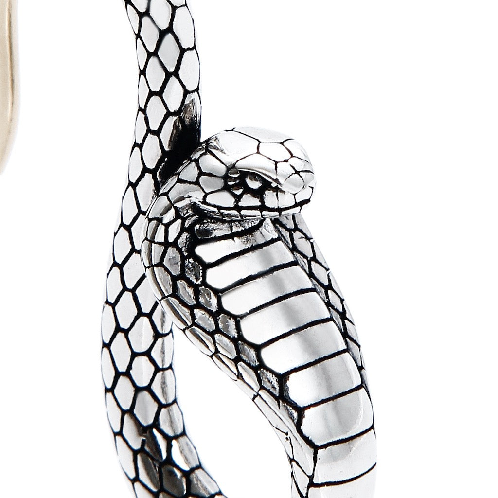COBRA EARRING