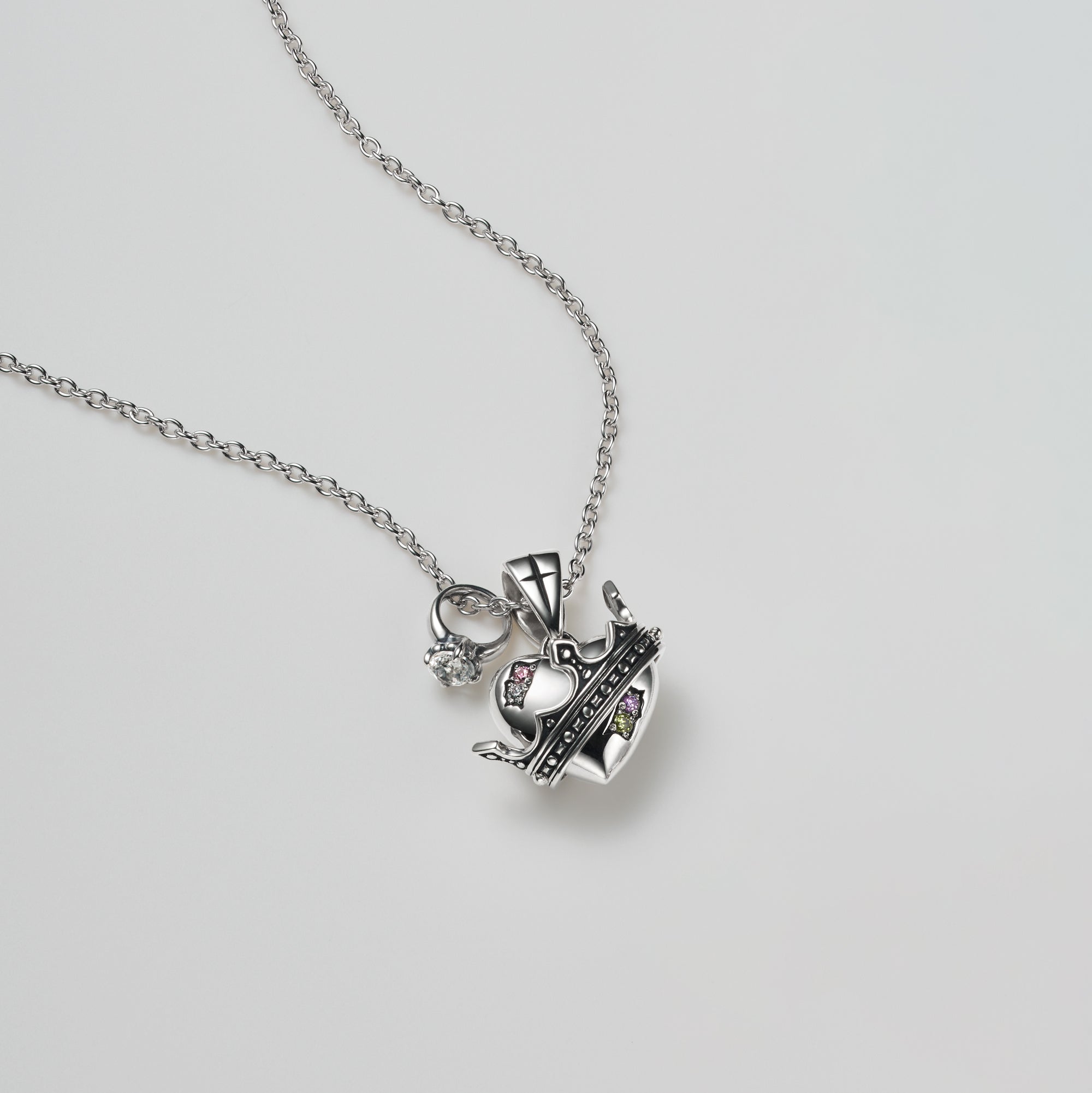 ENCHANTED  EVER-LOVING NECKLACE