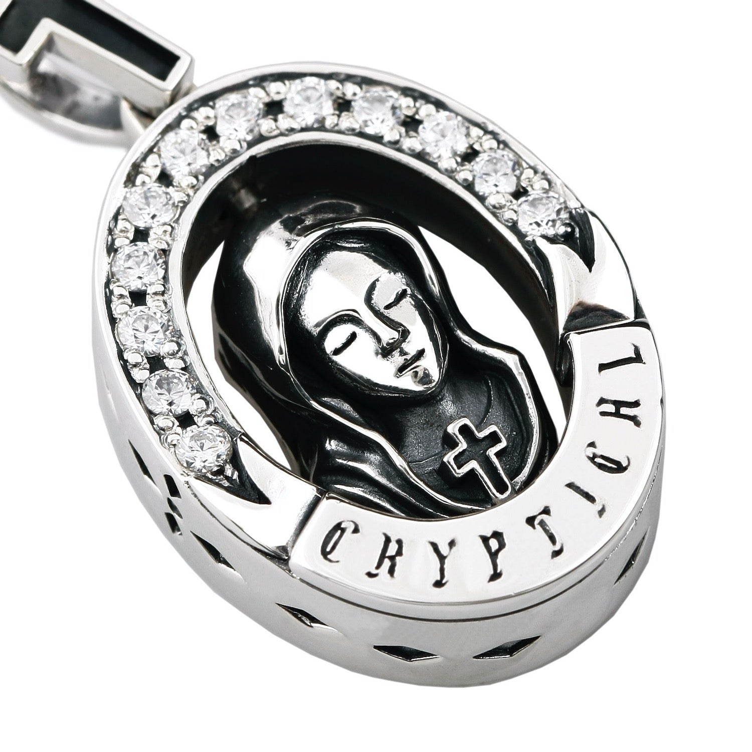 CRYPT PENDANT