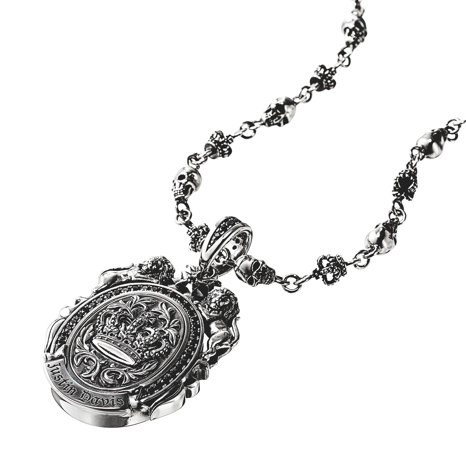 MASSIVE FURYPENDANT SILVER CAMEO