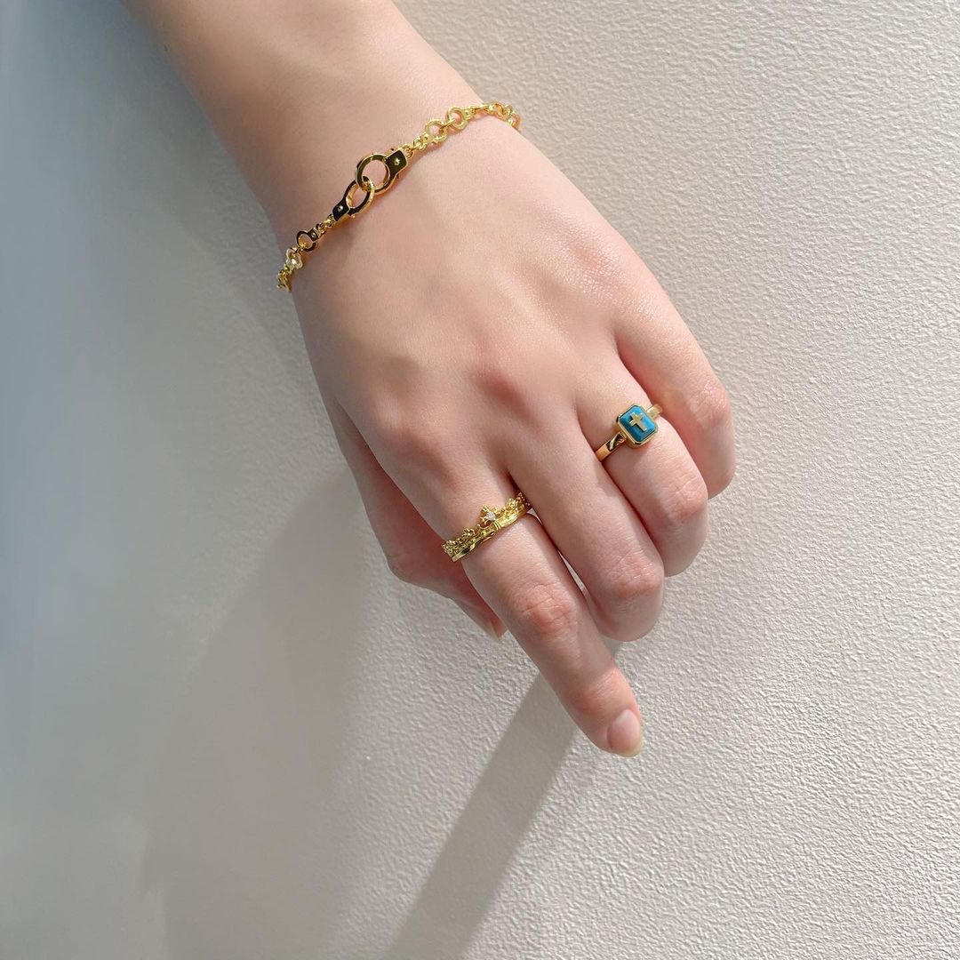 CORONATION RING