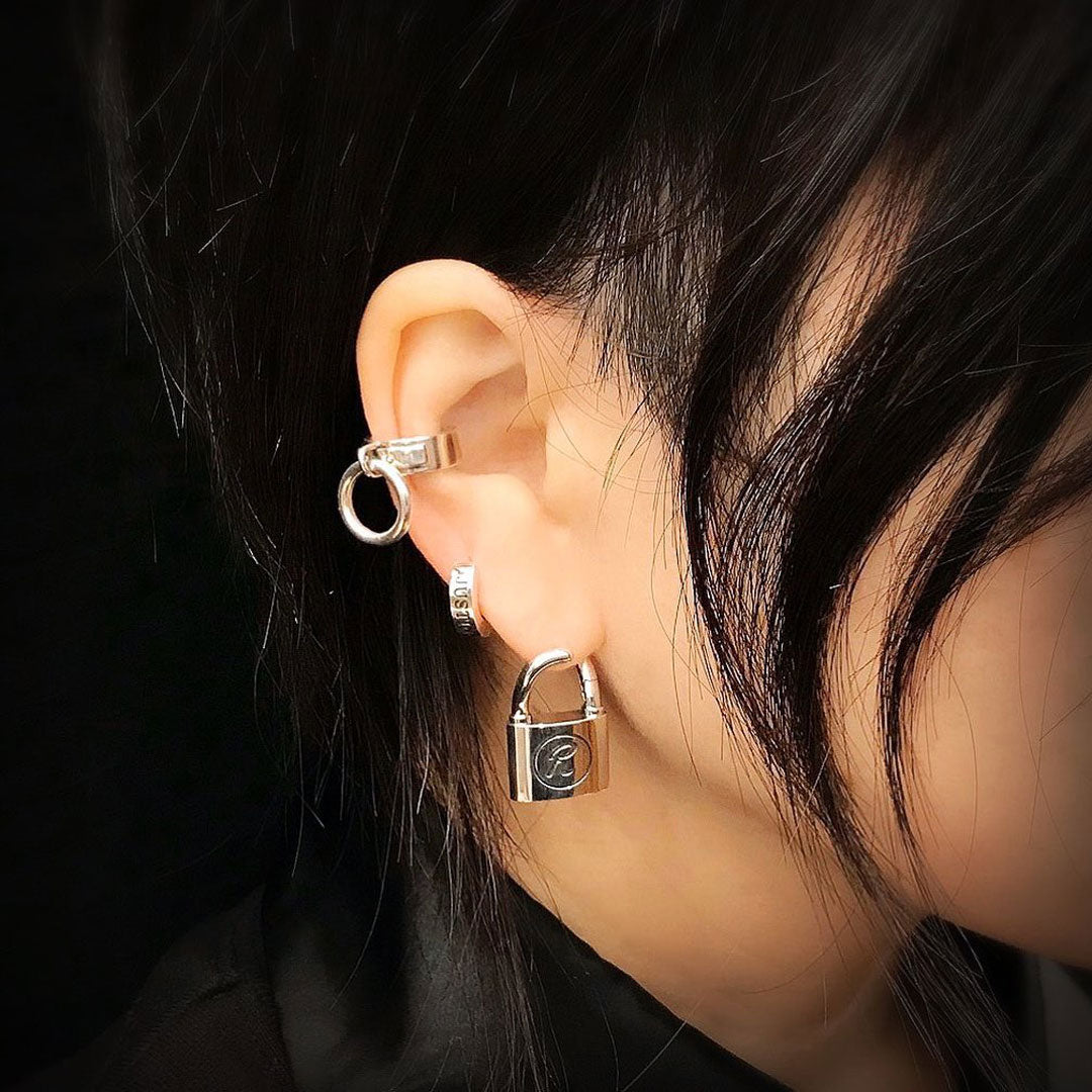JUSTIN DAVIS REBEL YELL ピアス 神はサイコロを振らない Justin Davis