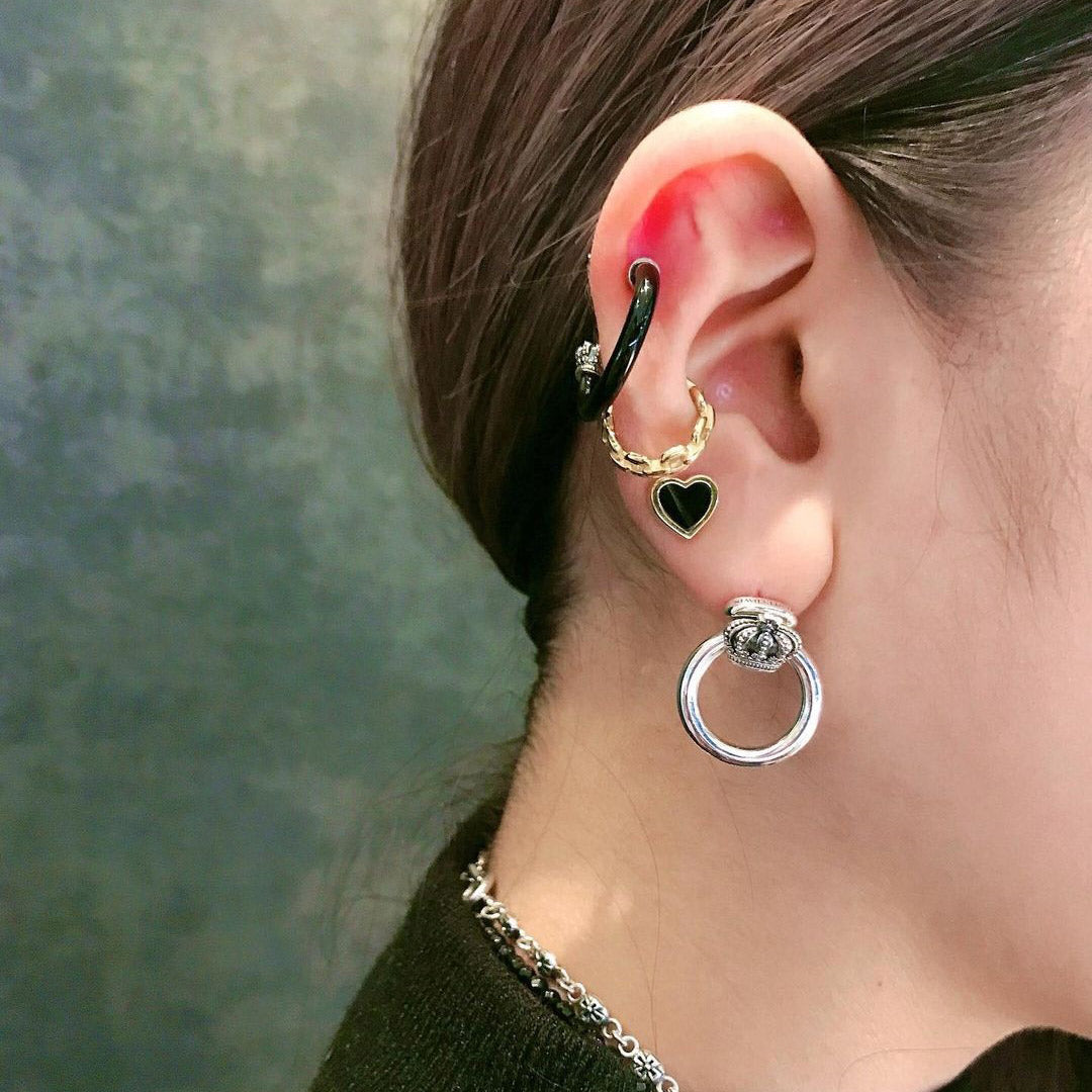 BLACK HEART EARRING | JUSTIN DAVIS – JUSTIN DAVIS GLOBAL