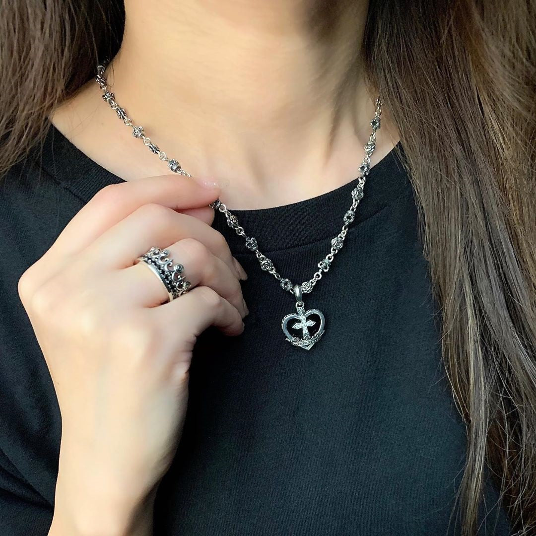Justin Davis ネックレス BLACK Justin Davis – Juliet Necklace BLACK イブシ ジュリエット