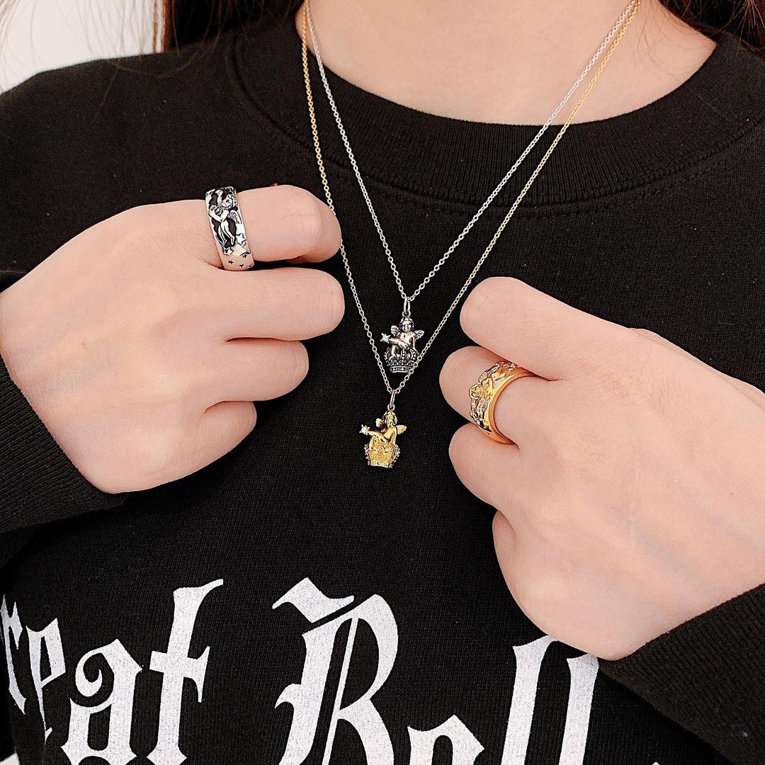 LOVE WARRIOR/CROWN NECKLACE