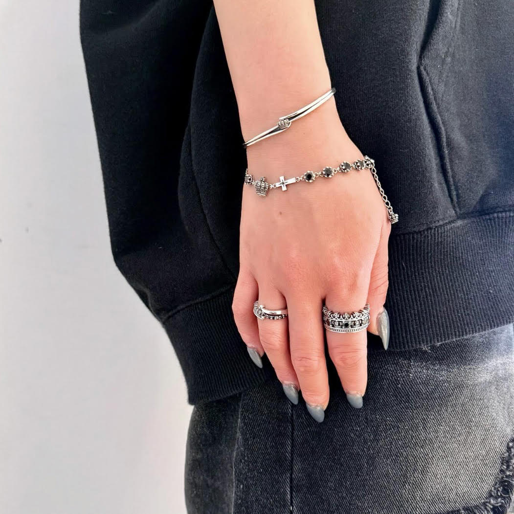 CIRCLET BANGLE