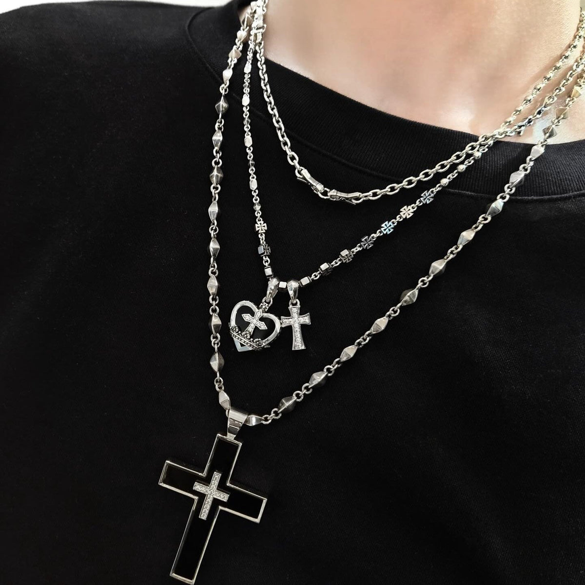 ROCK LOBSTER NECKLACE