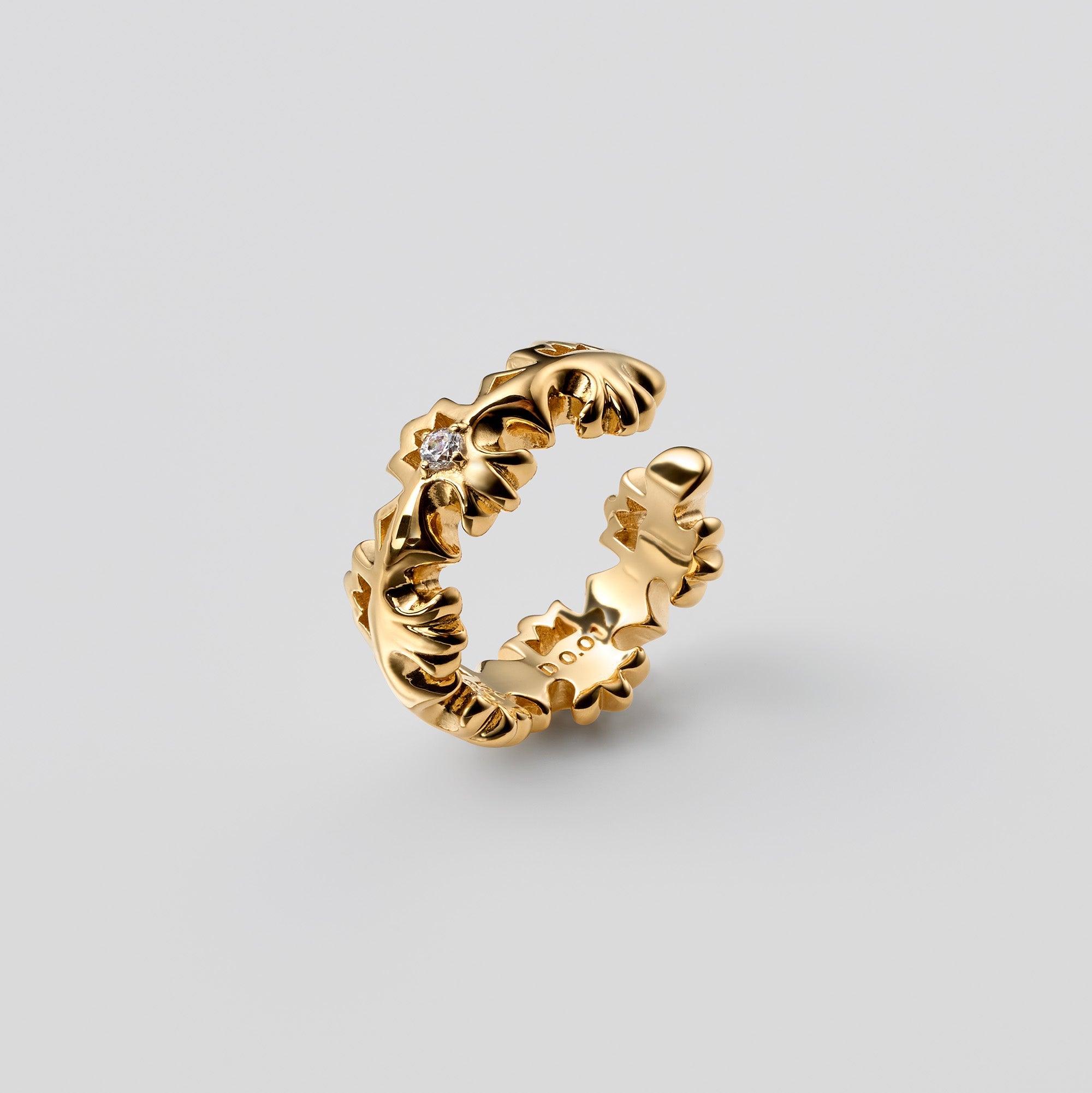 YOUR SHADOW EAR CUFF