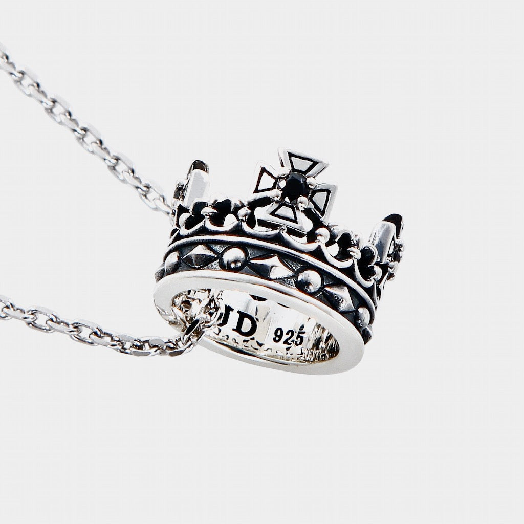 MYSTICAL CROWN NECKLACE