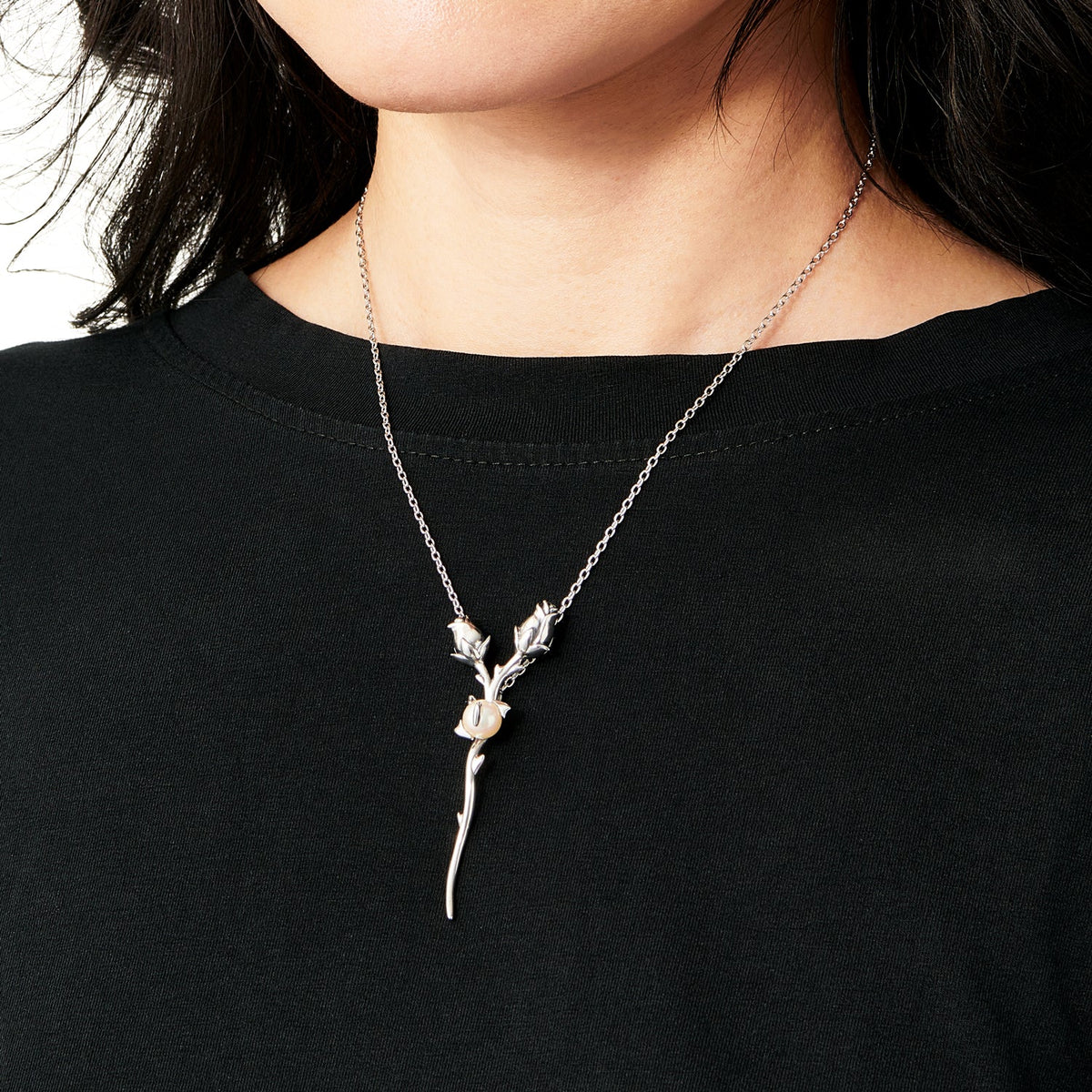 HOLY ROSES  NECKLACE