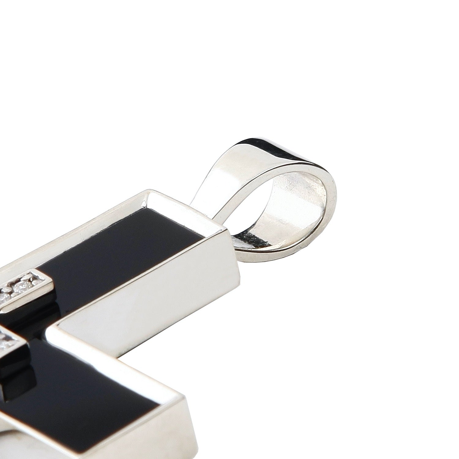 SUPER DELUX CROSS PENDANT | JUSTIN DAVIS – JUSTIN DAVIS GLOBAL