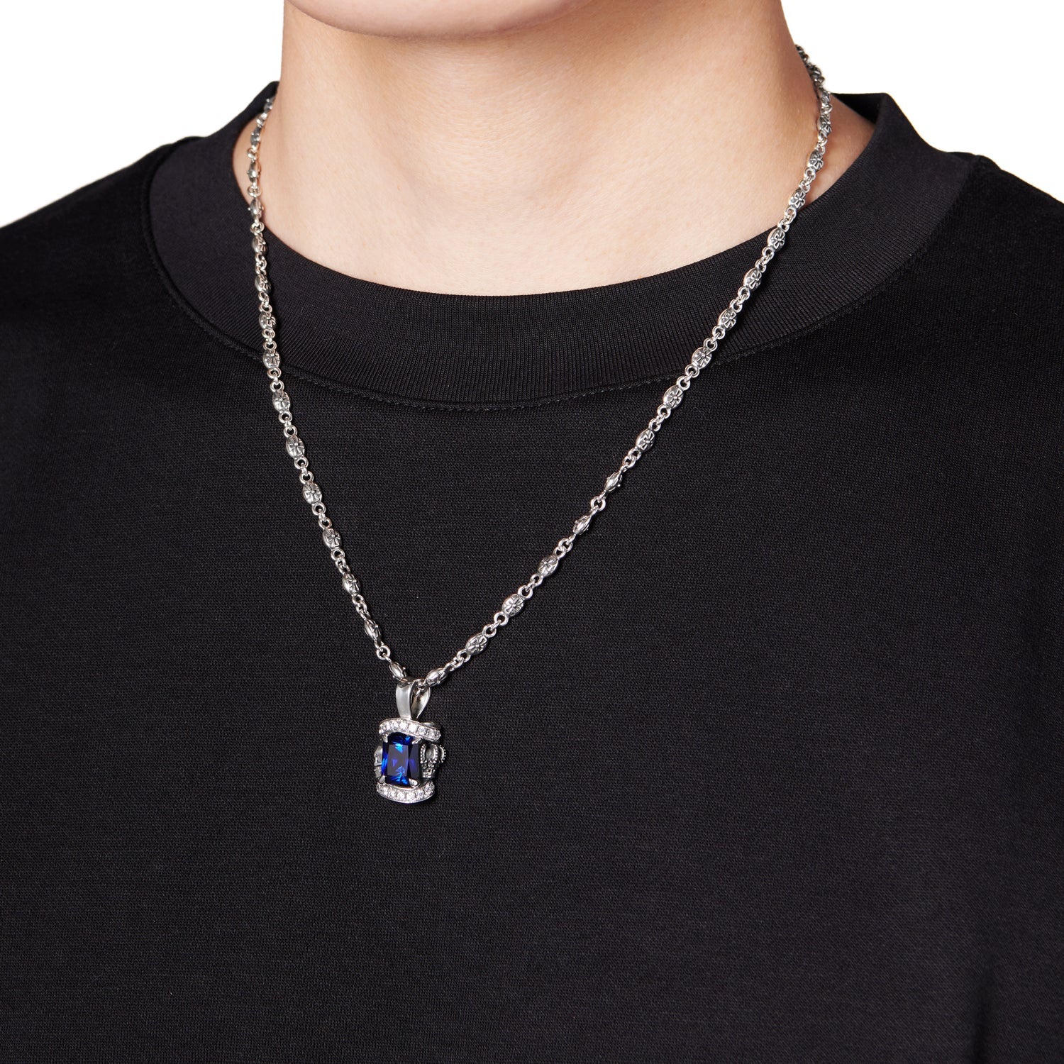 GLAM ROX PENDANT