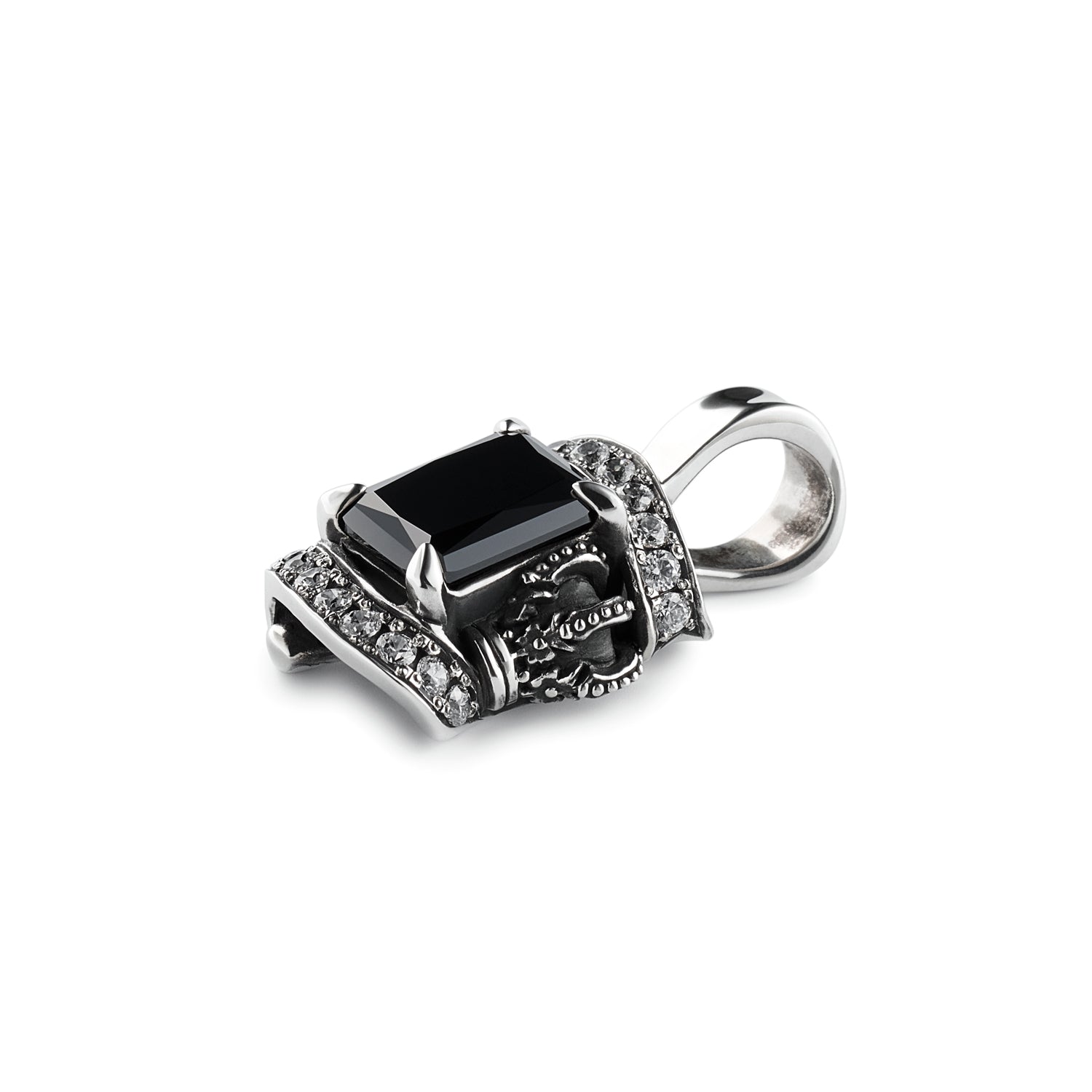 GLAM ROX PENDANT